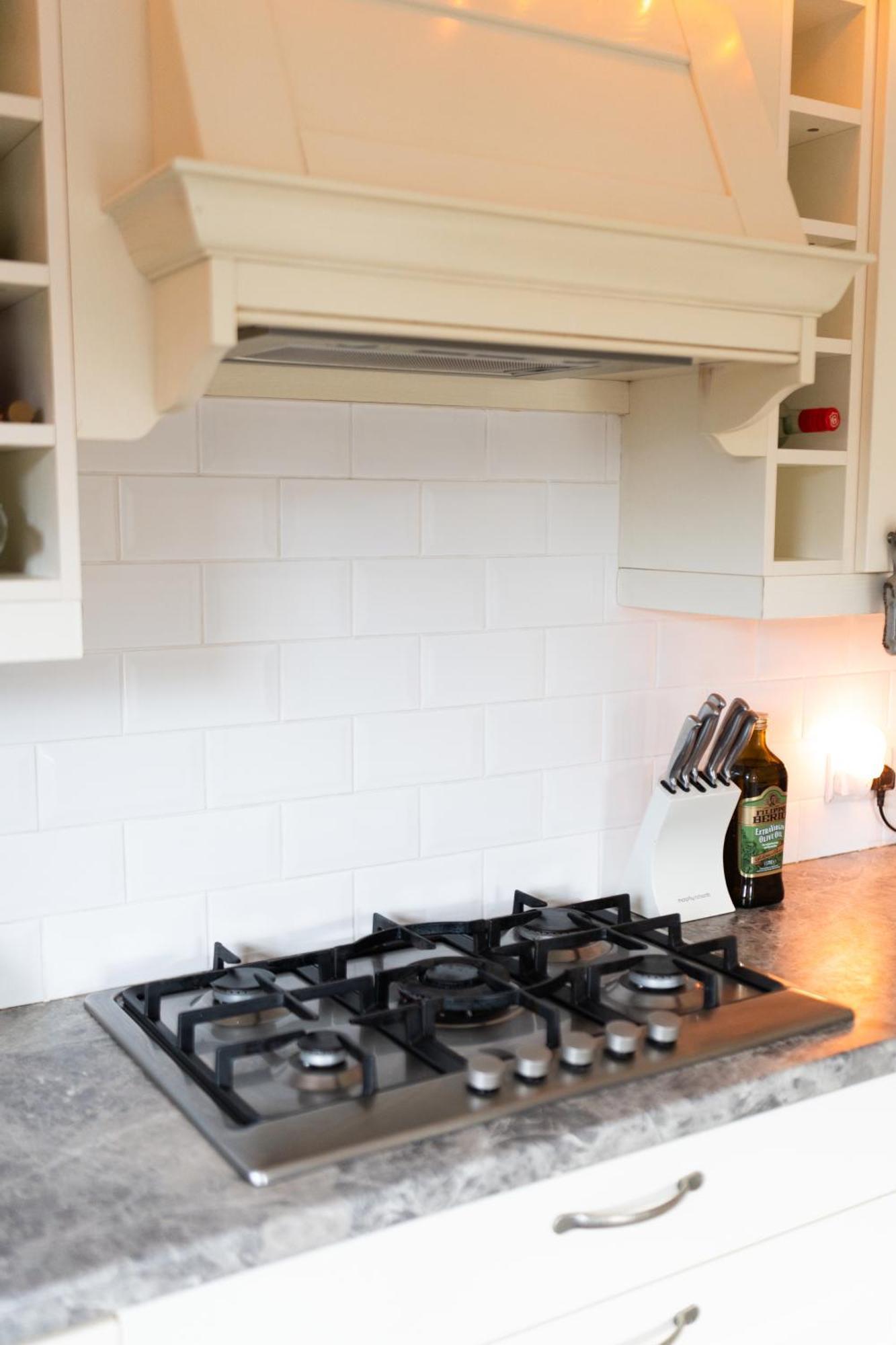 Luxury - - Dundonald Apartment